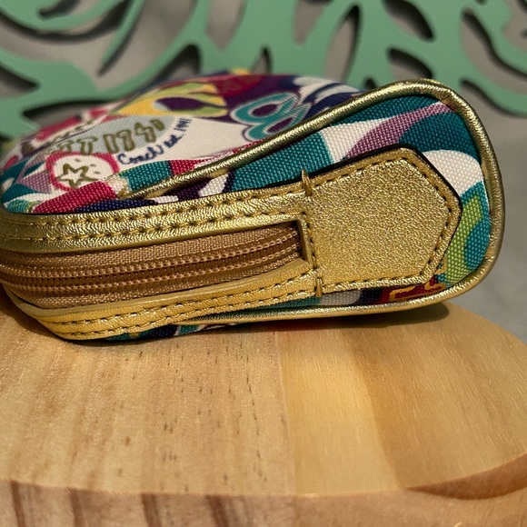 Coach Make Up Bag - Picture 4 of 8